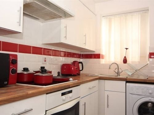 Quiet Riverside Apartment لندن المظهر الخارجي الصورة